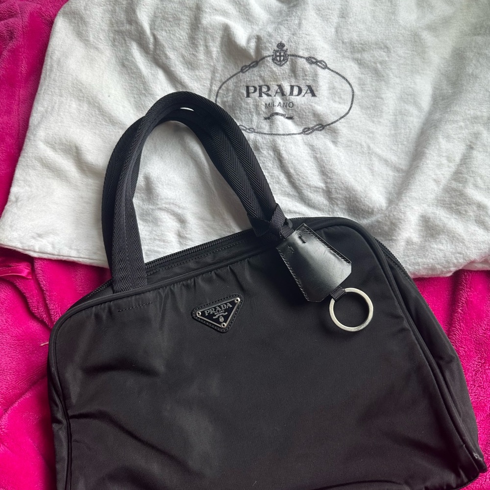 PRADA nylon bag. Good condition.  Size medium.